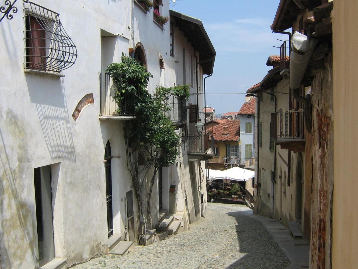 Saluzzo Historic Center Apartment Dış mekan fotoğraf